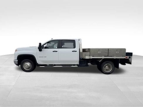 Used 2025 Chevrolet Silverado 3500 W/T w/ WT Convenience Package AWD/4WD image 3