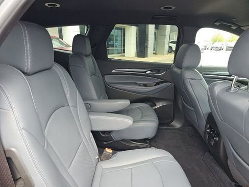 Used 2023 Buick Enclave Essence FWD image 36