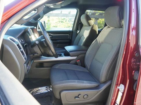Used 2019 RAM 1500 Big Horn AWD/4WD image 17