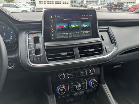 Used 2024 GMC Yukon AT4 AWD/4WD image 14