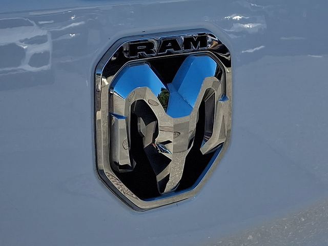 Used 2021 RAM 1500 Laramie AWD/4WD image 32