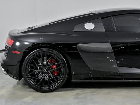Used 2020 Audi R8 V10 image 13