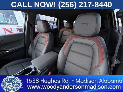 Used 2025 Chevrolet Equinox RS w/ Convenience Package III FWD image 5