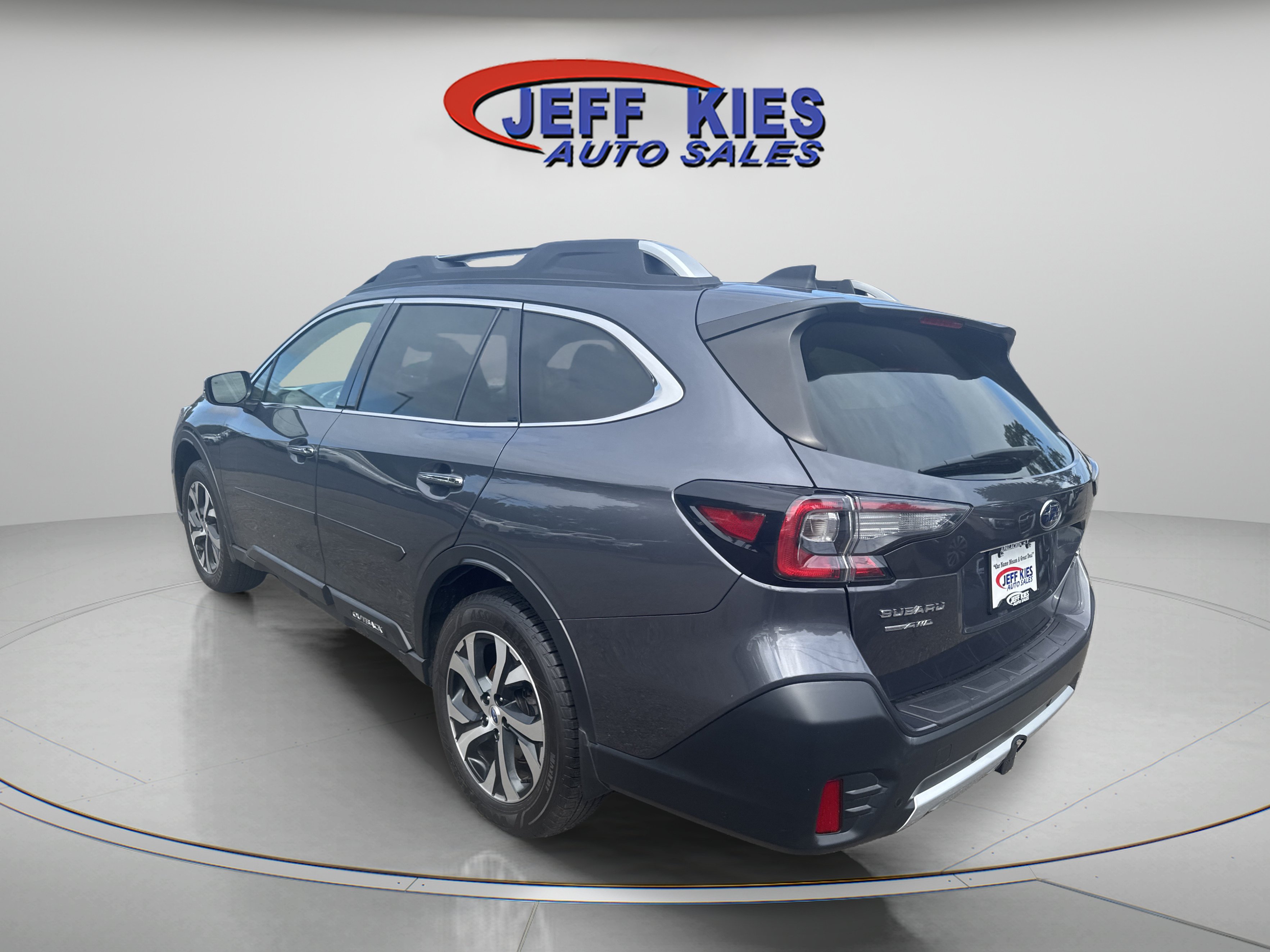Used 2022 Subaru Outback Touring AWD/4WD image 7