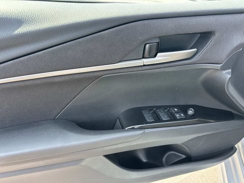 Used 2026 Toyota Camry LE FWD image 15