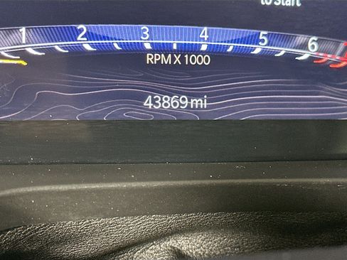 Used 2023 Jeep Grand Cherokee Altitude AWD/4WD image 19