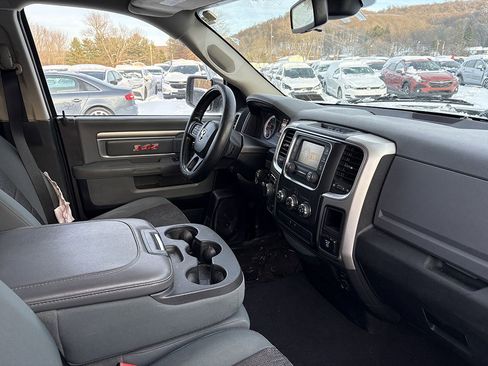 Used 2014 RAM 1500 Big Horn image 5