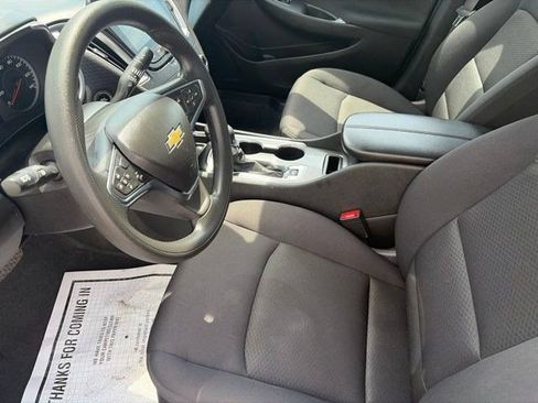 Used 2024 Chevrolet Malibu LT FWD image 9