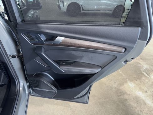 Used 2025 Audi Q5 2.0T Premium Plus image 11