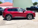 Used 2021 Nissan Rogue SV image 4