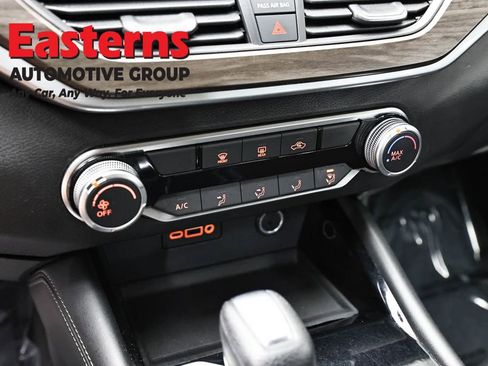Used 2023 Nissan Altima 2.5 SV FWD image 20
