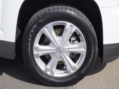 Used 2017 GMC Terrain SLE image 5