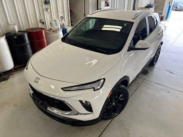 Used 2026 Buick Encore GX Sport Touring w/ Advanced Technology Package FWD image 36