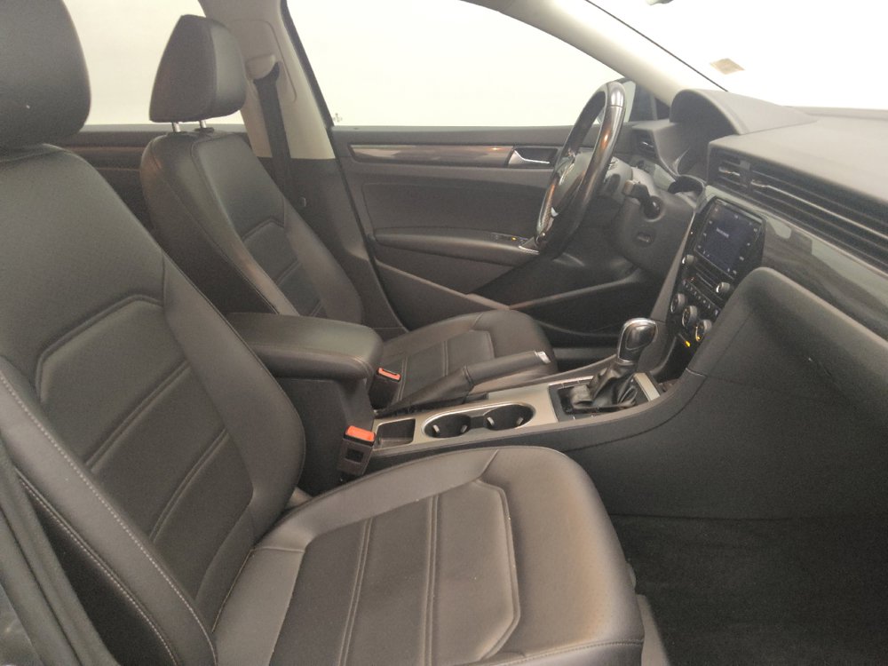 Used 2020 Volkswagen Passat 2.0T R-Line FWD image 21