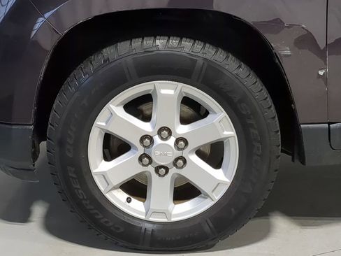 Used 2015 GMC Acadia SLE FWD image 27