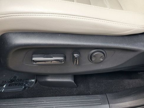 Used 2024 Honda CR-V EX-L image 19