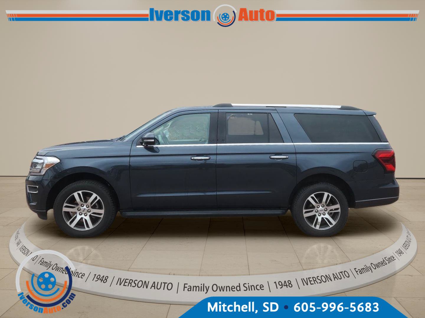 Used 2024 Ford Expedition Max Limited AWD/4WD image 1