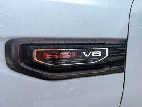 Used 2025 GMC Sierra 1500 AT4X AWD/4WD image 9