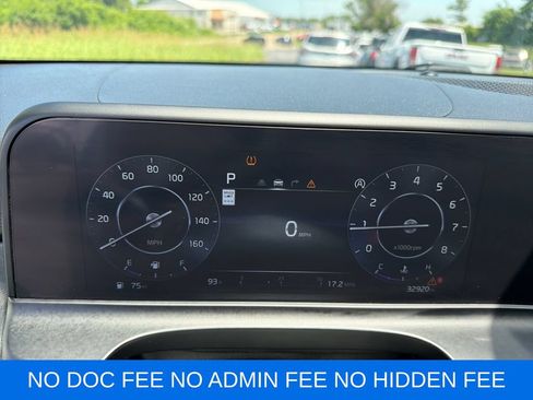 Used 2024 Kia Seltos EX AWD/4WD image 17