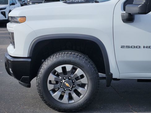 New 2026 Chevrolet Silverado 2500 Custom w/ Custom Convenience Package image 6