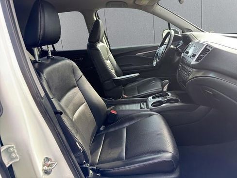 Used 2017 Honda Ridgeline RTL image 15