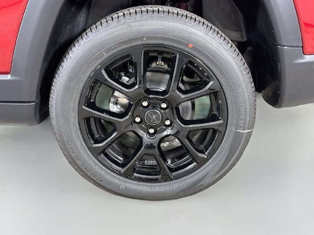 New 2026 Jeep Compass Latitude AWD/4WD image 28