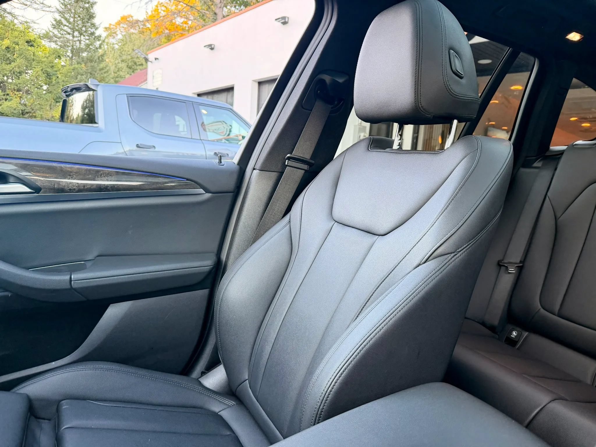 Used 2020 BMW X3 xDrive30i w/ Convenience Package AWD/4WD image 22