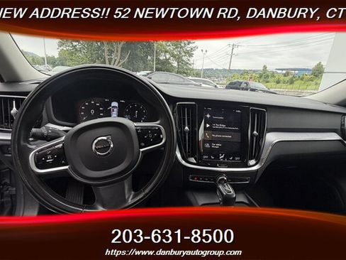 Used 2020 Volvo S60 T6 Momentum w/ Premium Package AWD/4WD image 15