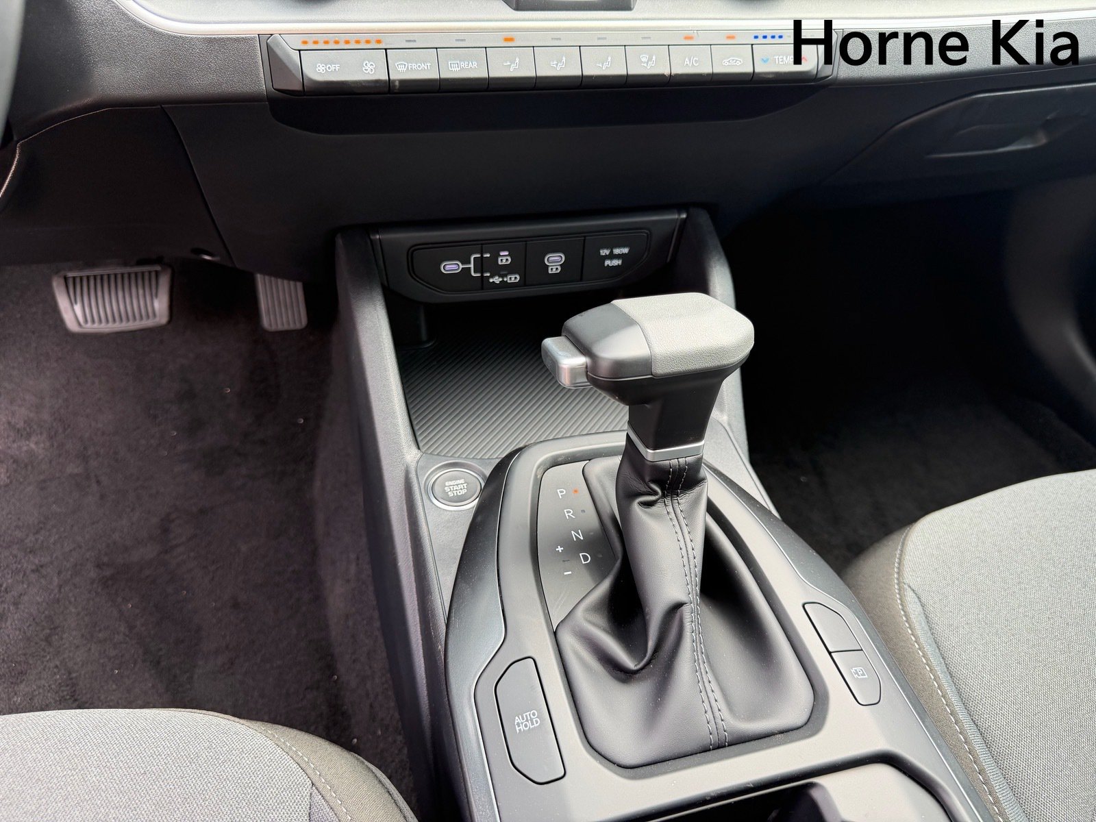 New 2026 Kia K4 FWD image 17