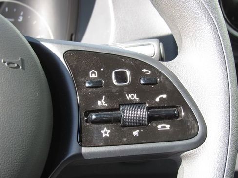 Used 2023 Mercedes-Benz Sprinter 3500 image 22