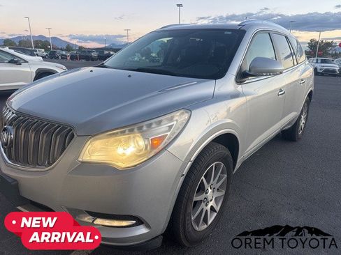 Used 2015 Buick Enclave Leather image 16