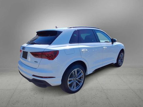 Used 2023 Audi Q3 2.0T Premium w/ Black Optic Sport Package AWD/4WD image 8