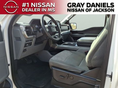 Used 2022 Ford F150 XLT w/ Equipment Group 302A High image 23