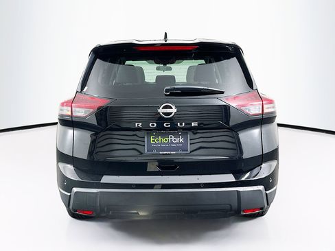 Used 2025 Nissan Rogue SV FWD image 7