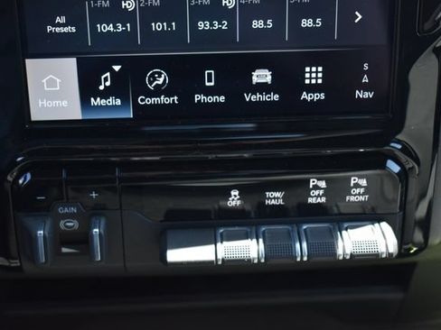 Used 2026 RAM 2500 Big Horn AWD/4WD image 30
