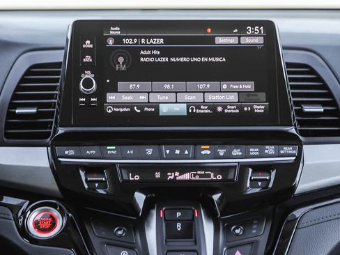 Used 2025 Honda Odyssey Touring image 14