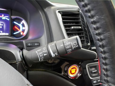 Used 2022 Honda Pilot Touring image 21