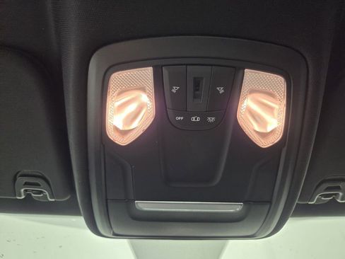 Used 2021 RAM 1500 Big Horn RWD image 15