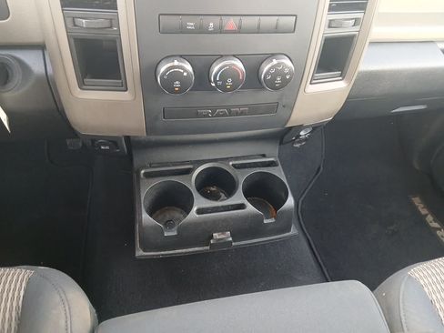 Used 2012 RAM 1500 Express RWD image 35