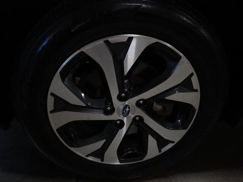 Used 2020 Subaru Outback Touring XT image 13