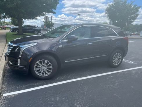 Used 2019 Cadillac XT5 Luxury AWD/4WD image 3