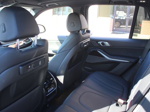 Used 2021 BMW X5 xDrive40i image 27