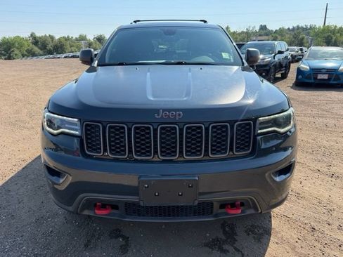 Used 2017 Jeep Grand Cherokee Trailhawk w/ Trailhawk Luxury Group AWD/4WD image 8
