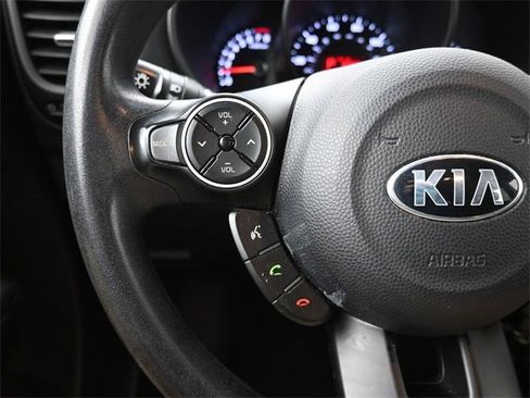 Used 2014 Kia Soul + image 26