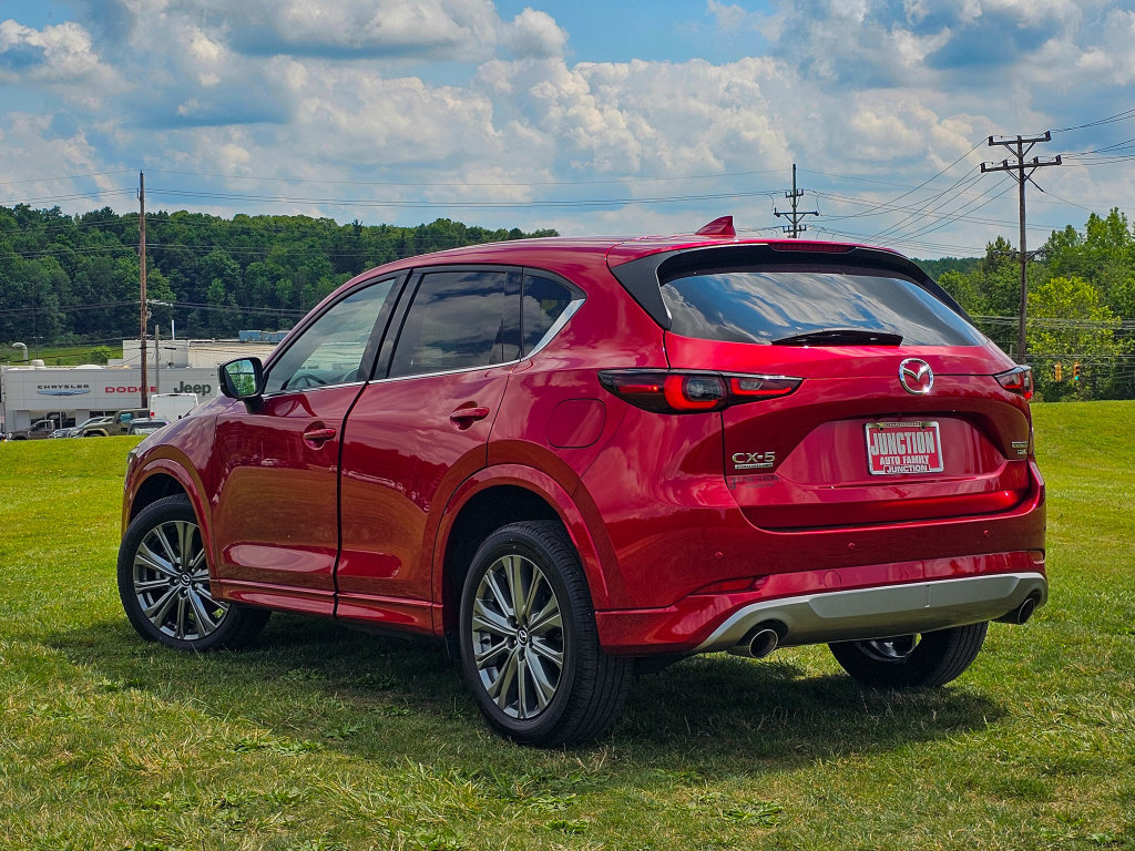 Used 2024 MAZDA CX-5 Signature AWD/4WD image 5
