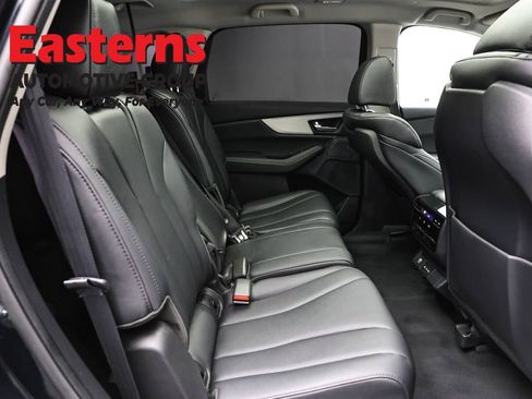 Used 2025 Acura MDX SH-AWD image 22