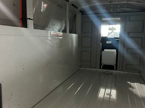 Used 2022 Chevrolet Express 3500 Work Van w/ Power Convenience Package image 8