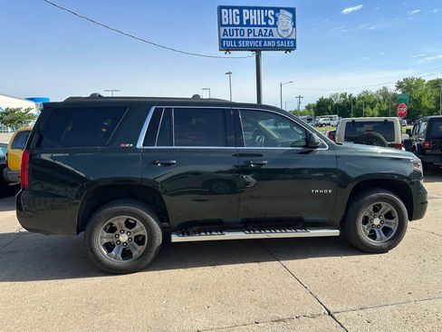 Used 2016 Chevrolet Tahoe LT w/ Luxury Package AWD/4WD image 5