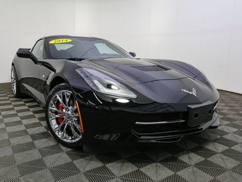 Used 2014 Chevrolet Corvette Stingray Coupe RWD image 3