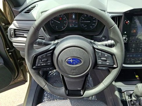 Certified 2025 Subaru Forester Premium AWD/4WD image 19